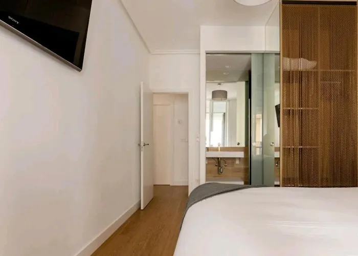 Piso En El Corazon De License Ess00262 * San Sebastián